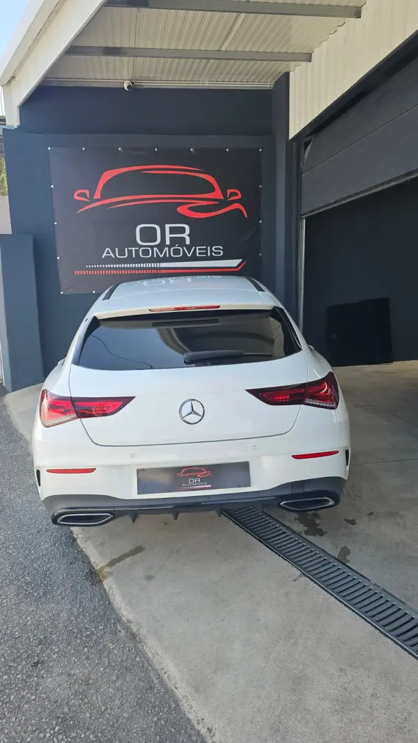 Mercedes-Benz CLA 180 d 7G-DCT AMG Line 6