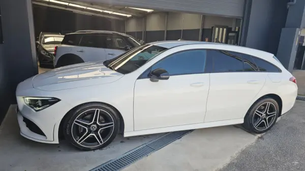 Mercedes-Benz CLA 180 d 7G-DCT AMG Line 5