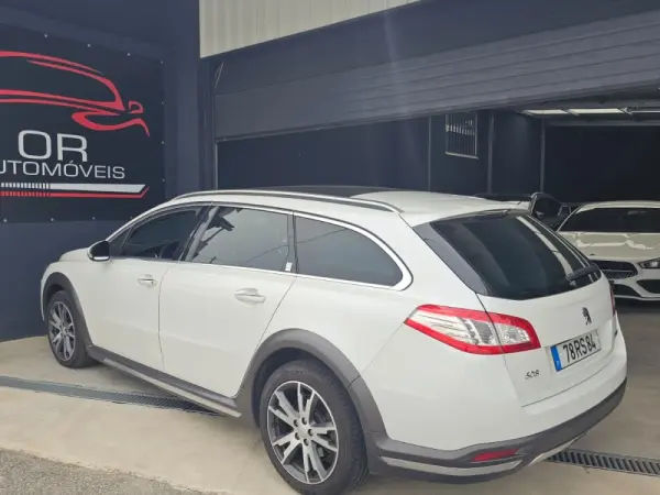 Peugeot 508 RXH 2.0 HDi Hybrid4 2-Tronic 6