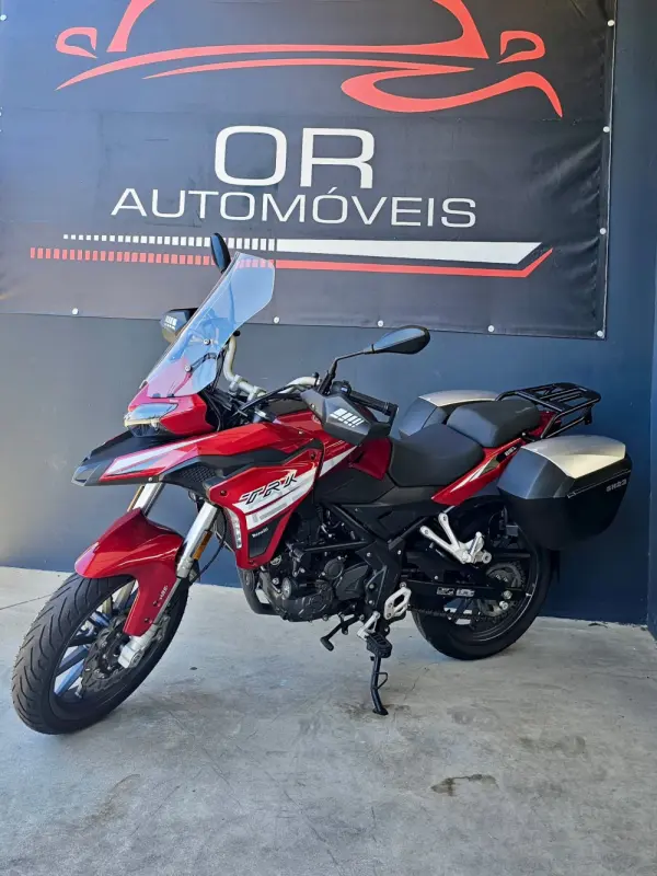 Benelli TRK 251 TRK 251 3