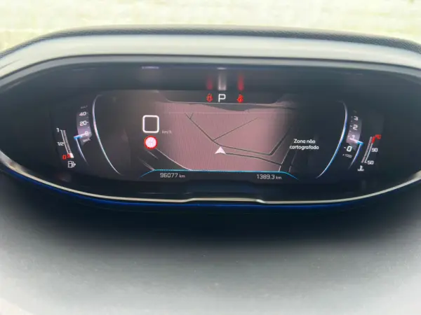 Peugeot 3008 1.5 BlueHDi GT EAT8 3