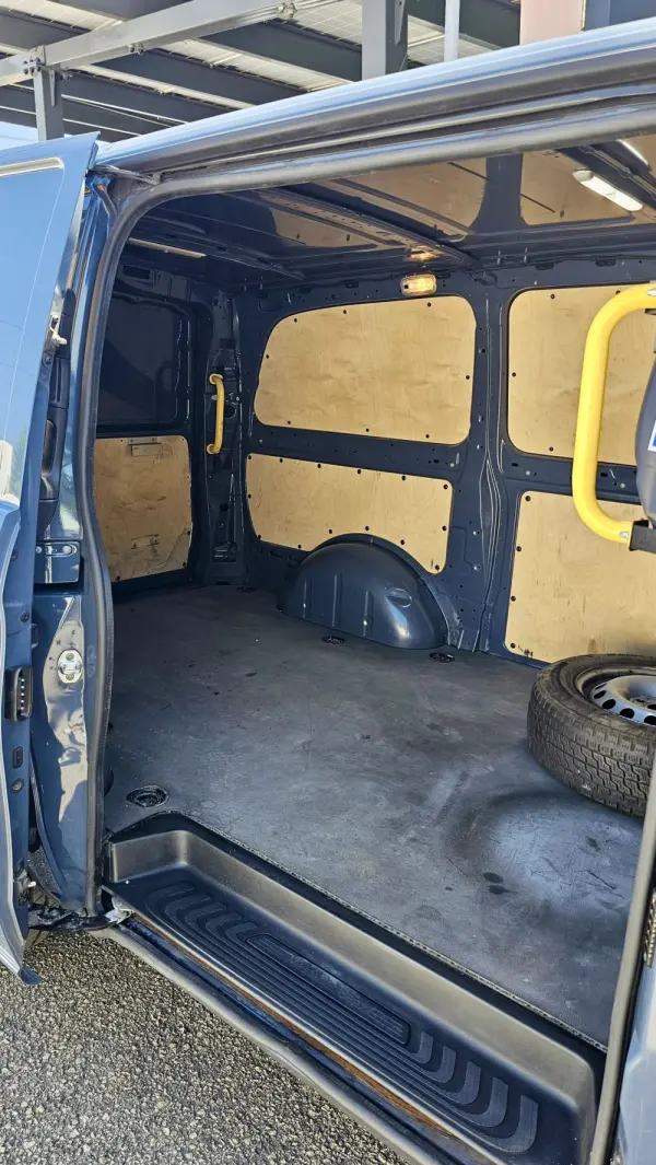 Mercedes-Benz Vito ACTIVITY 8