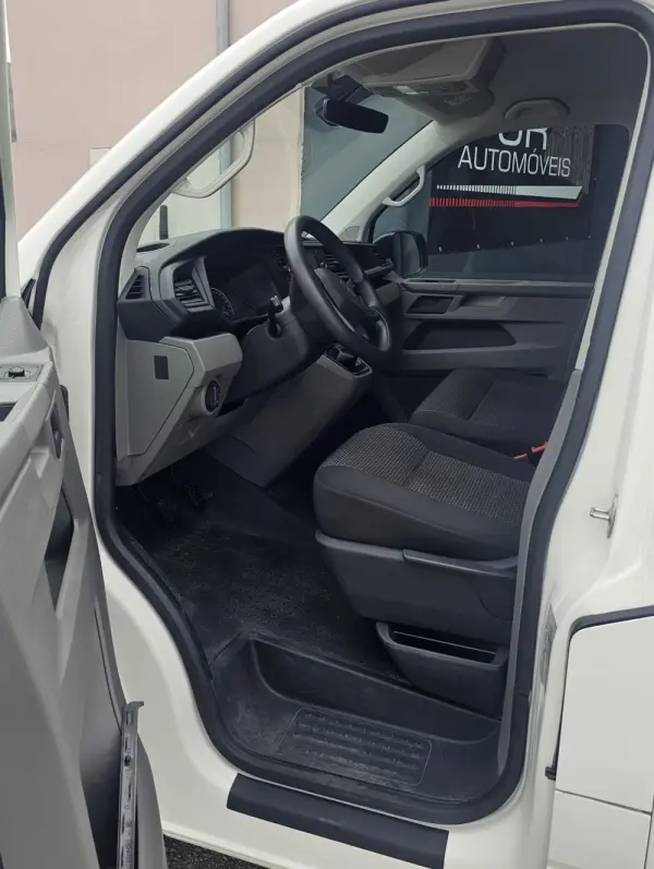 Volkswagen Transporter 2.0 TDI L.Business 7