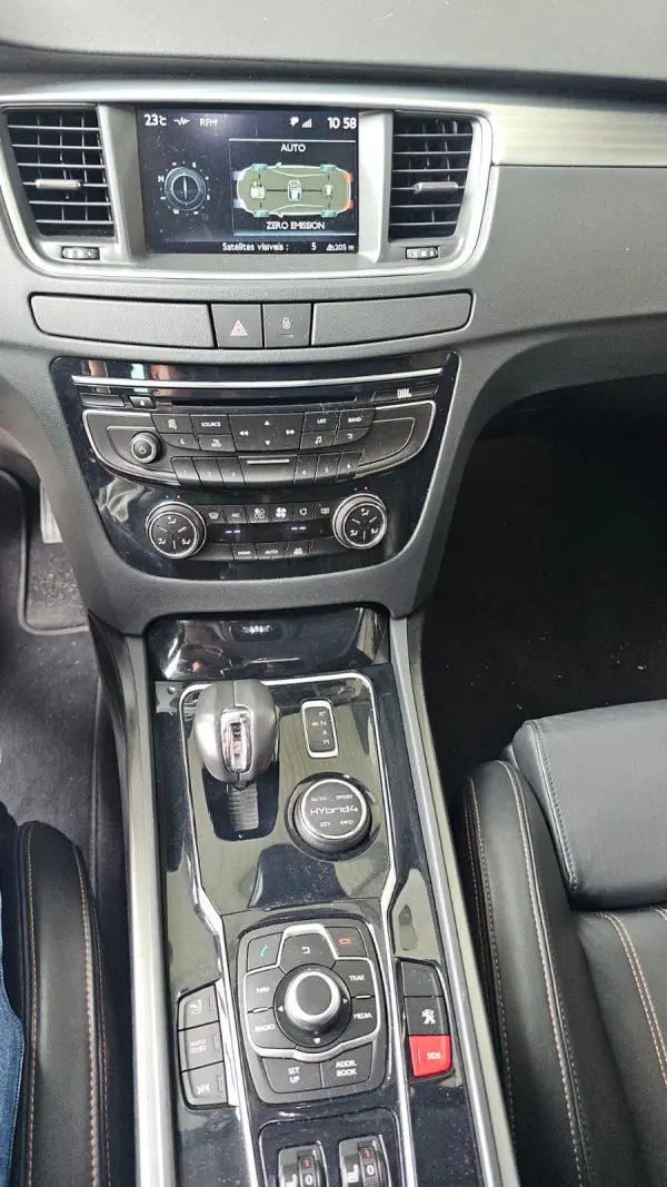 Peugeot 508 RXH 2.0 HDi Hybrid4 2-Tronic 14