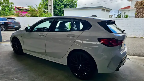 BMW 116 i Aut. M Sport 6