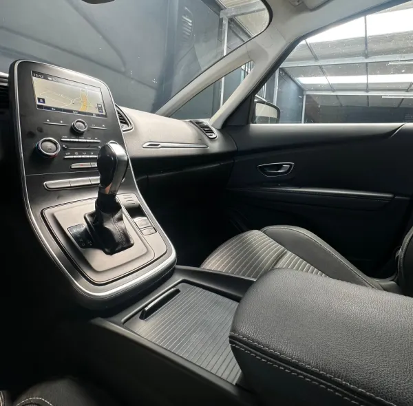 Renault Grand Scénic 1.5 dCi Intens EDC SS 17
