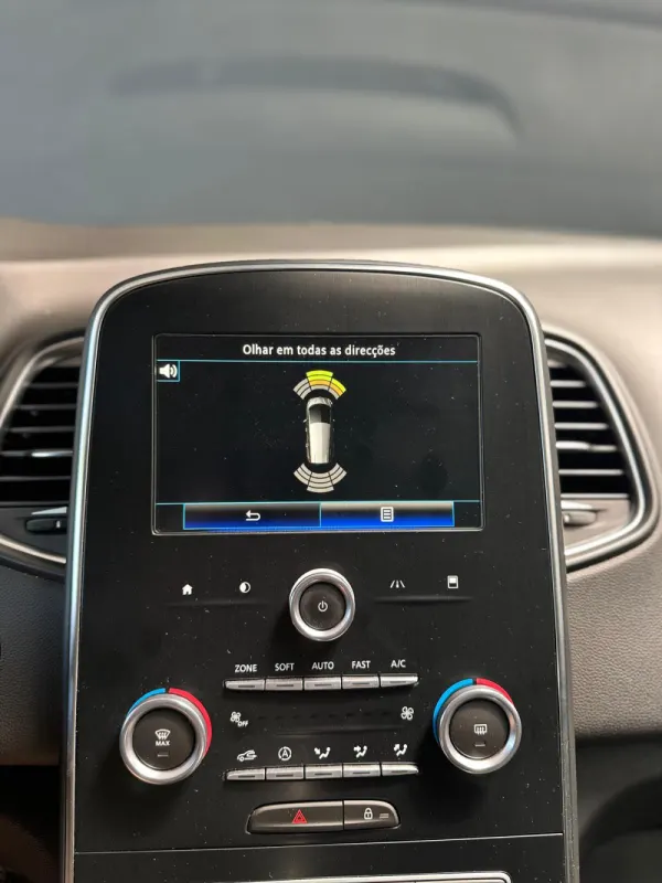 Renault Grand Scénic 1.5 dCi Intens EDC SS 15