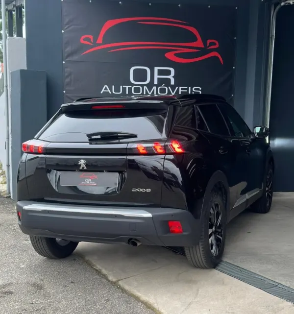 Peugeot 2008 1.2 PureTech Allure 2