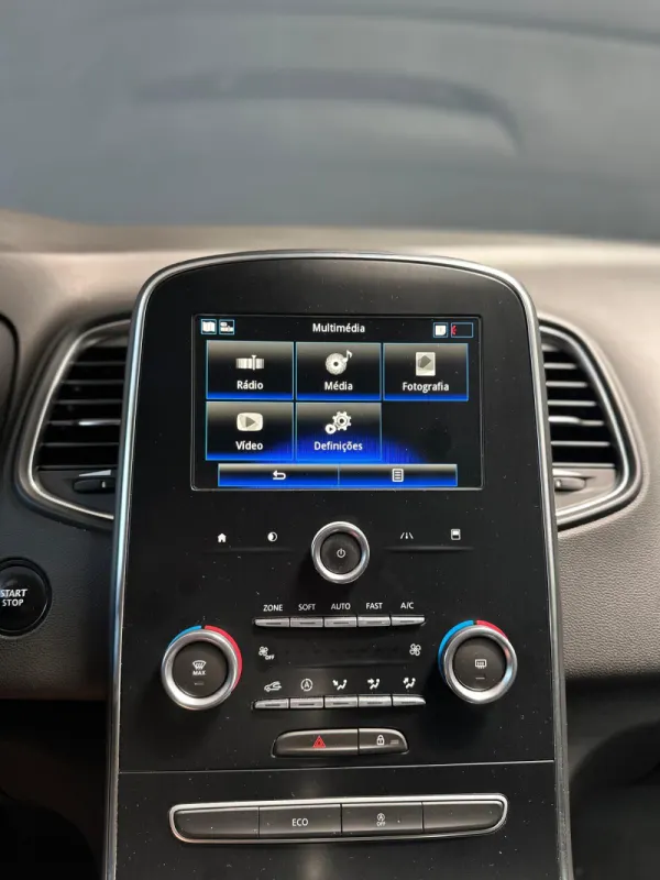 Renault Grand Scénic 1.5 dCi Intens EDC SS 11