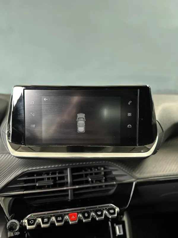 Peugeot 2008 1.2 PureTech Allure 15