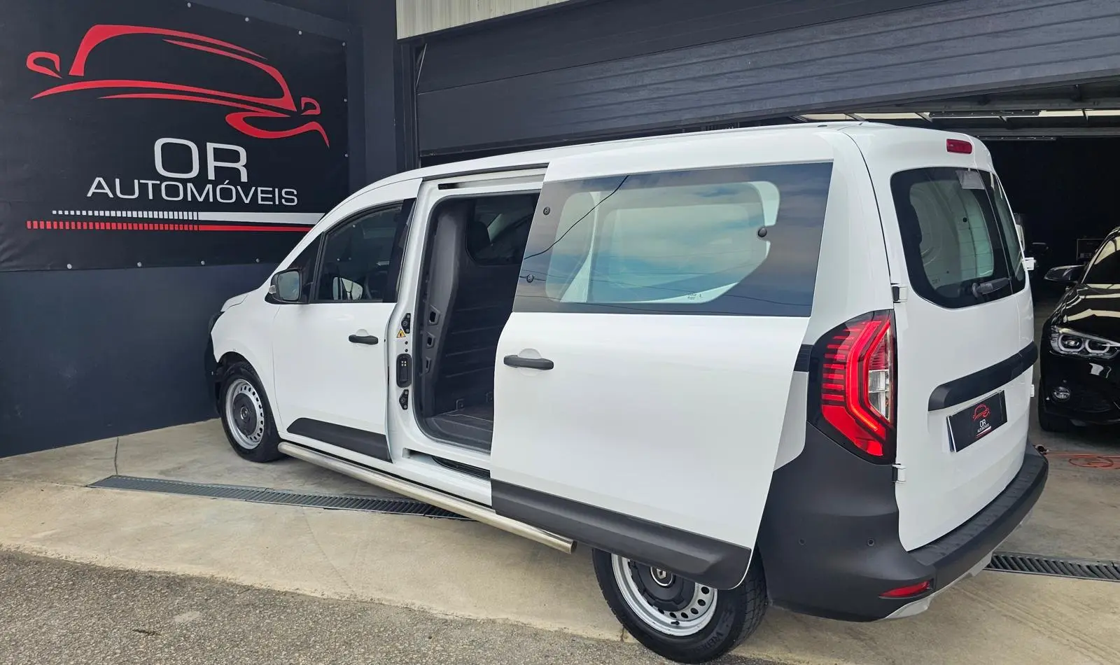 Renault Kangoo 1.5 Blue dCi Equilibre EDC 5