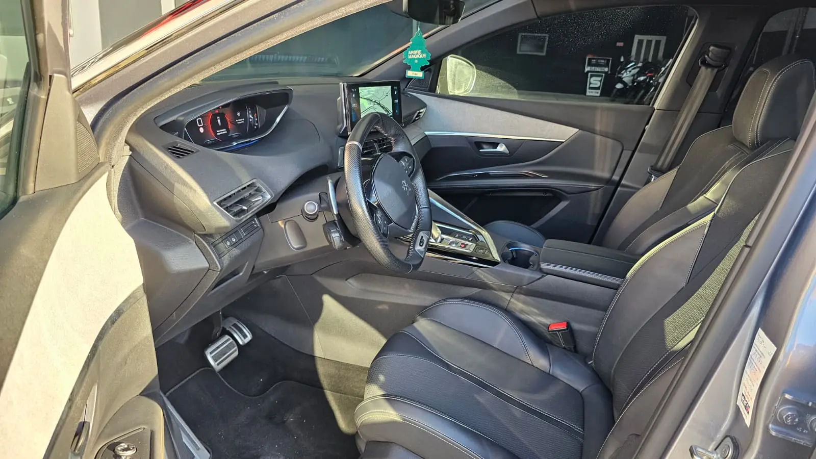 Peugeot 3008 1.5 BlueHDi GT EAT8 9