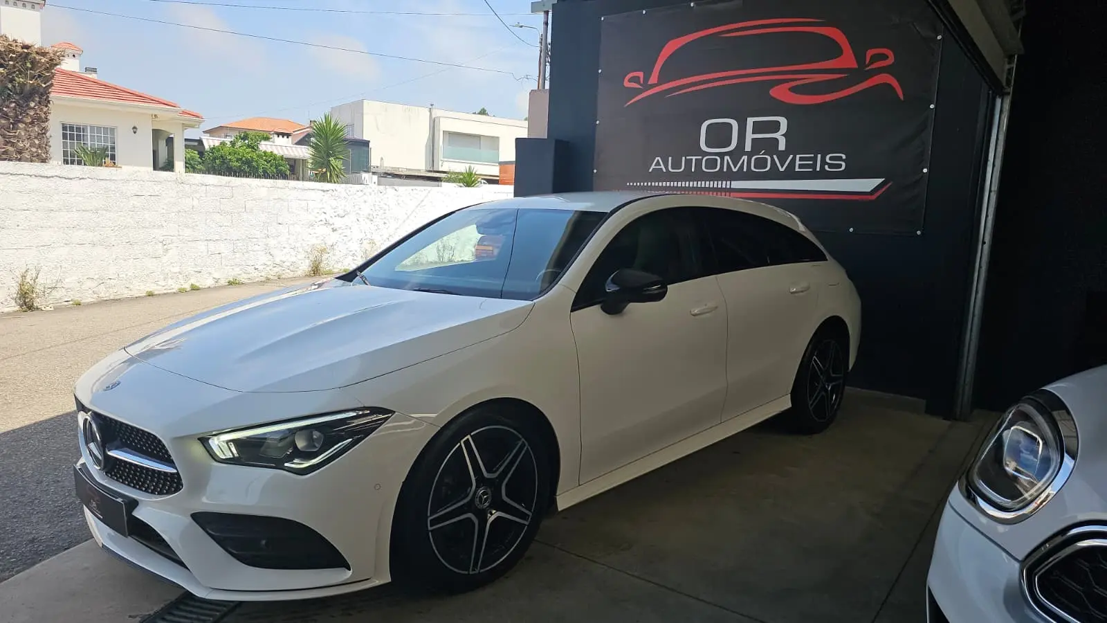 Mercedes-Benz CLA 180 d 7G-DCT AMG Line 3