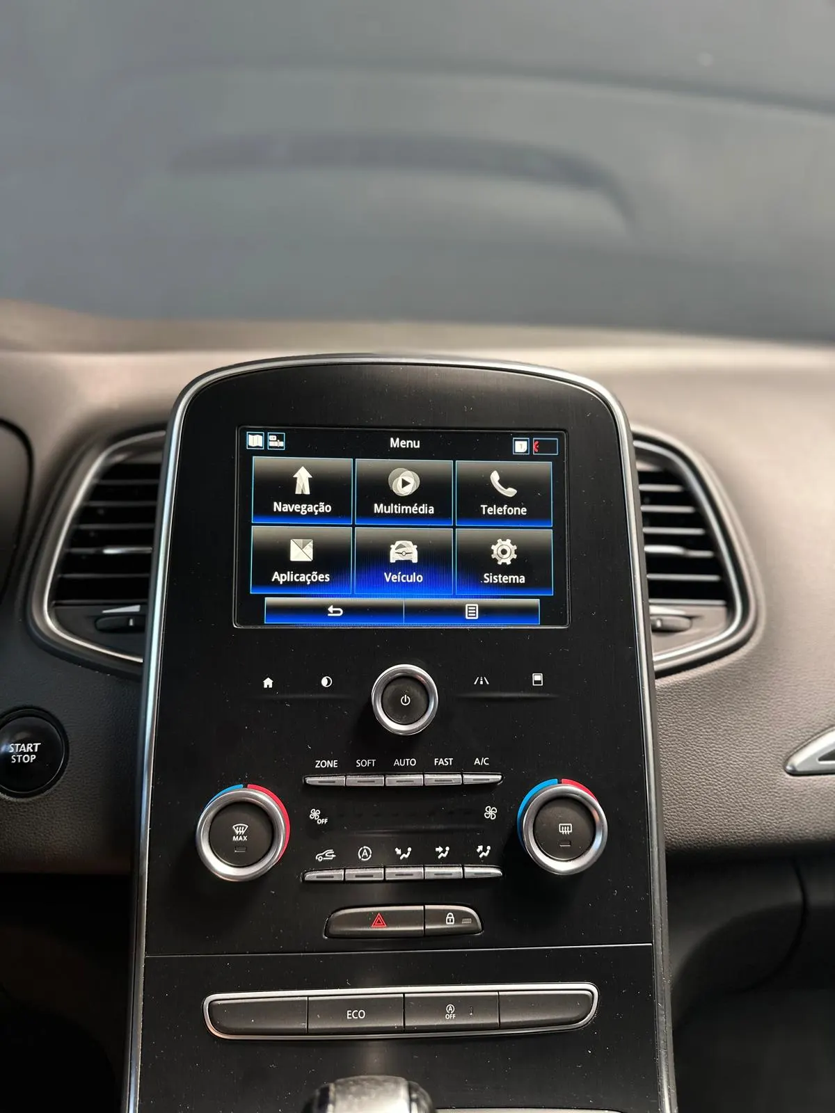 Renault Grand Scénic 1.5 dCi Intens EDC SS 9