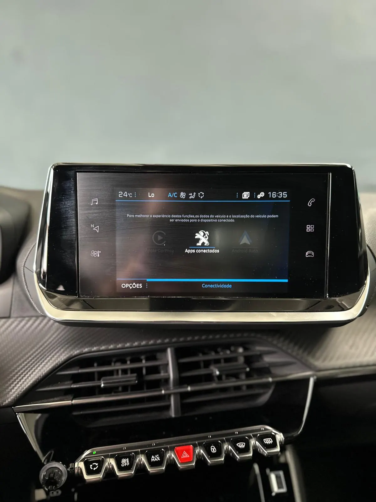 Peugeot 2008 1.2 PureTech Allure 13