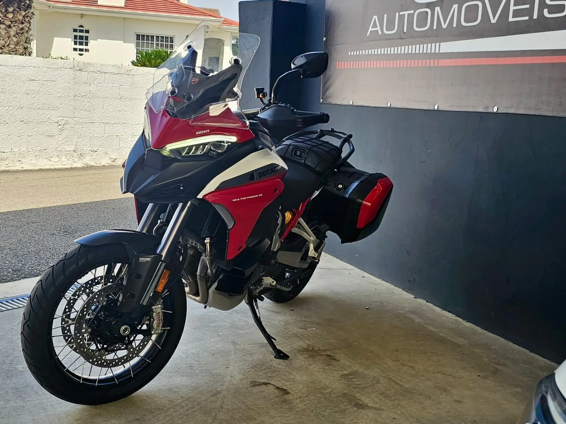 Ducati Multistrada V4 S 7