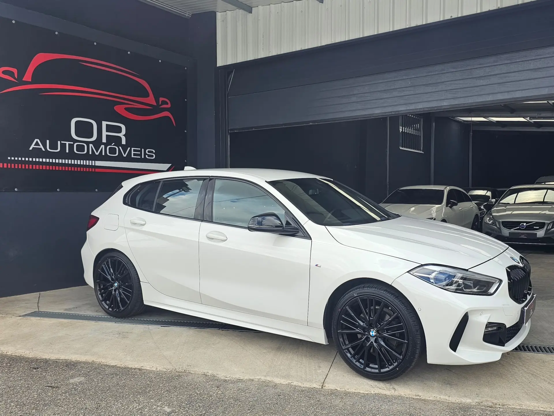 BMW 116 i Aut. M Sport 2