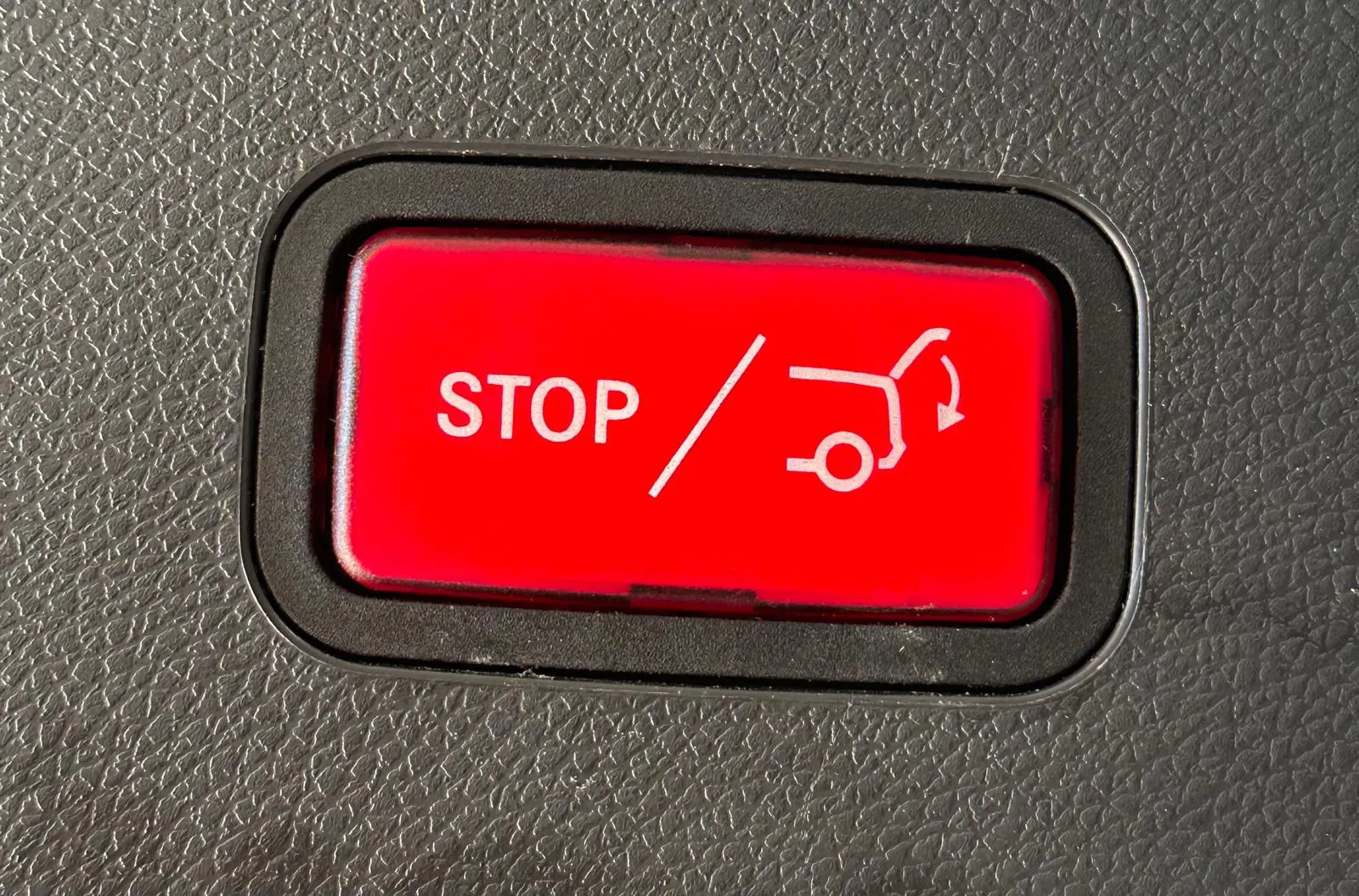 Mercedes-Benz GLA 45 AMG 4-Matic 26