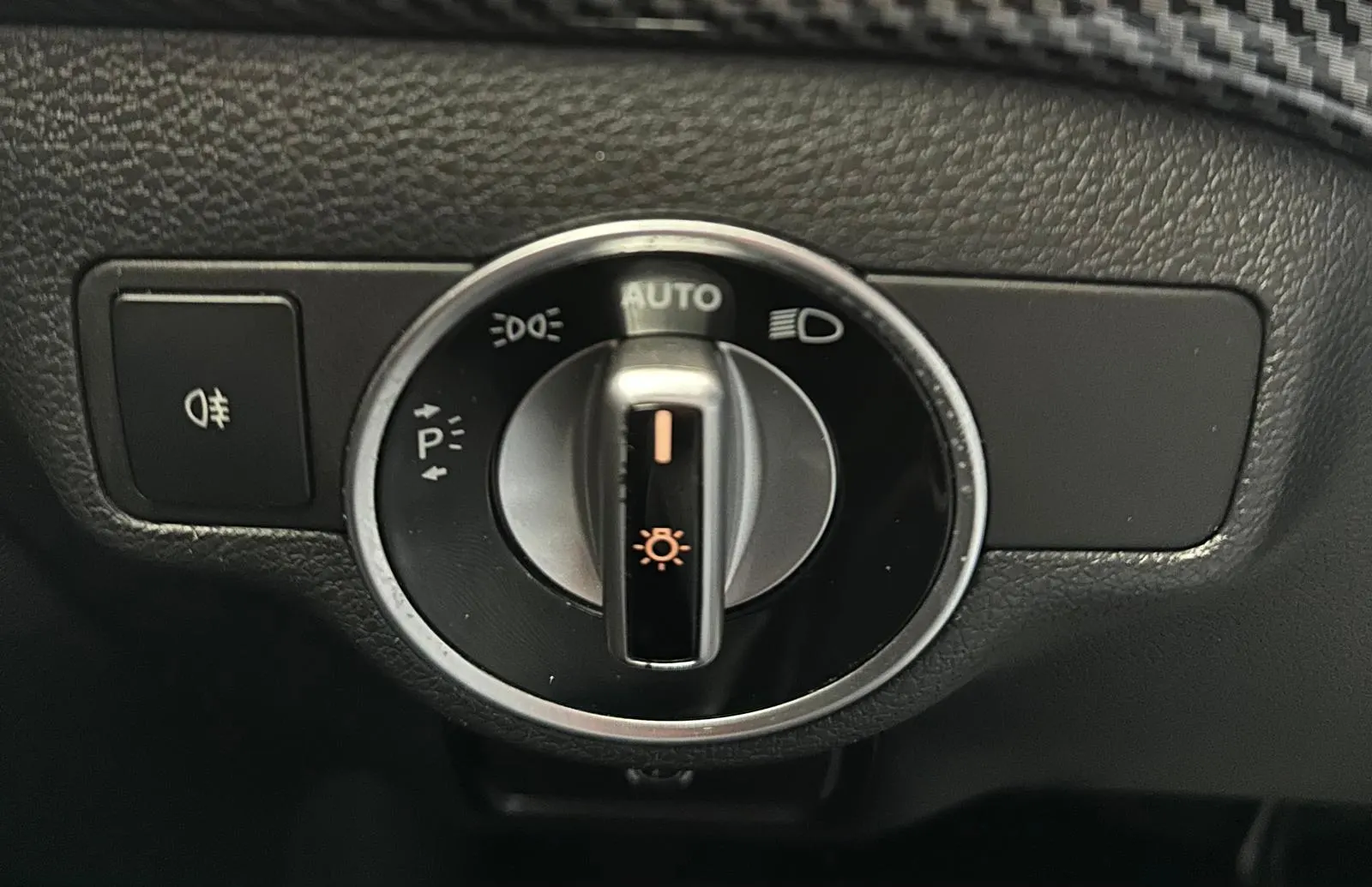 Mercedes-Benz GLA 45 AMG 4-Matic 6