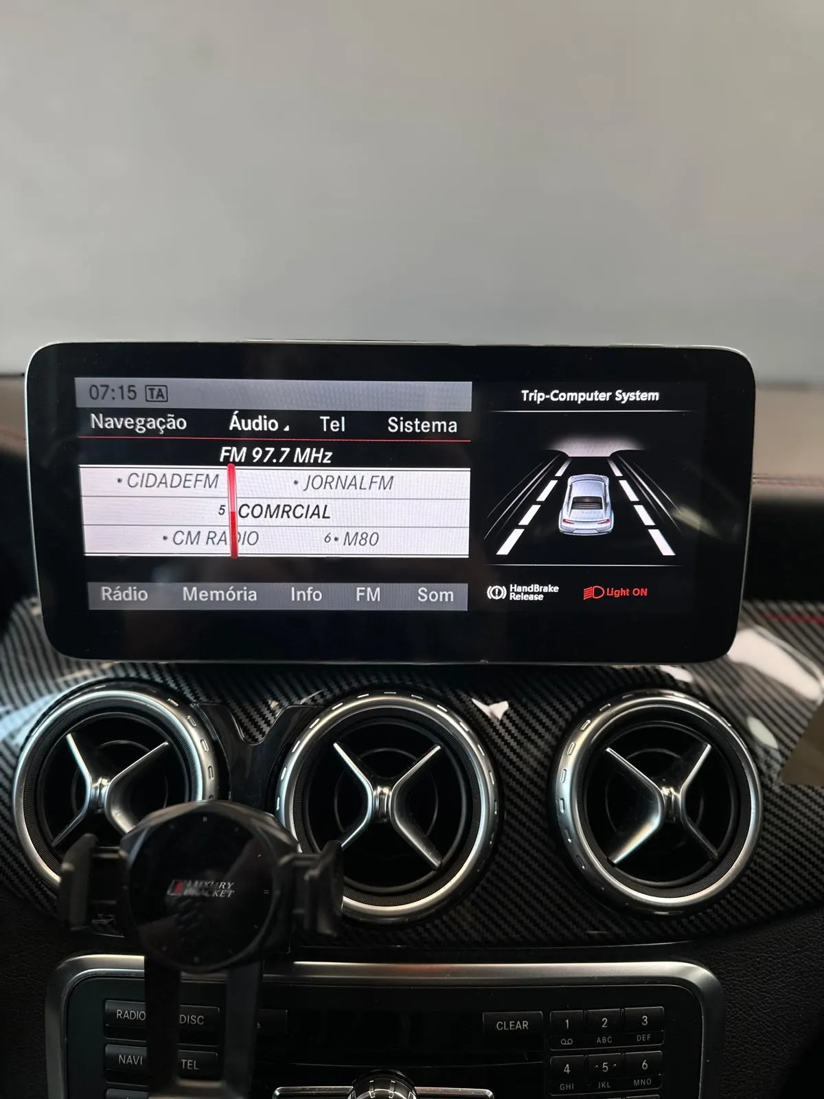 Mercedes-Benz GLA 45 AMG 4-Matic 14