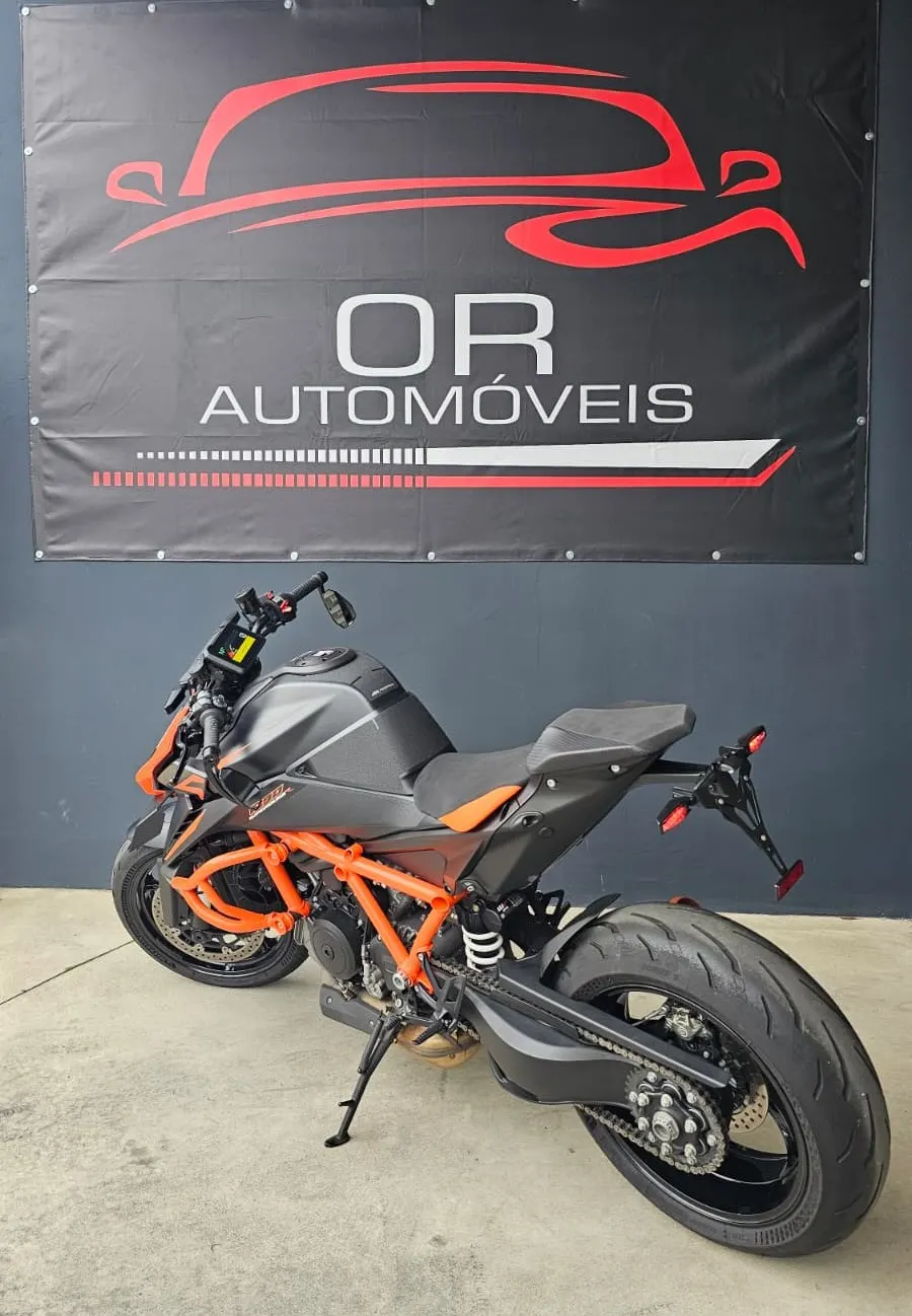 KTM Superduke 3