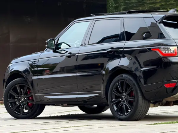 Land Rover Range Rover Sport 2.0 Si4 PHEV HSE Dynamic 23