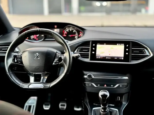 Peugeot 308 SW 1.5 BlueHDi GT Line 2