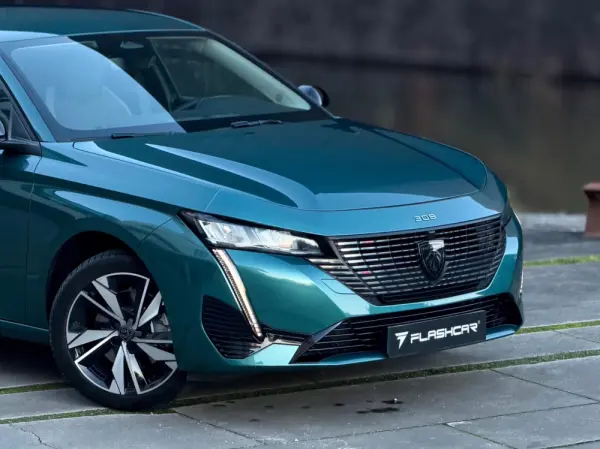 Peugeot 308 SW 1.2 PureTech Allure EAT6 17