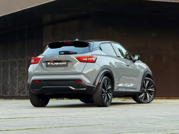 Nissan Juke 1.0 DIG-T N-Design Black 25