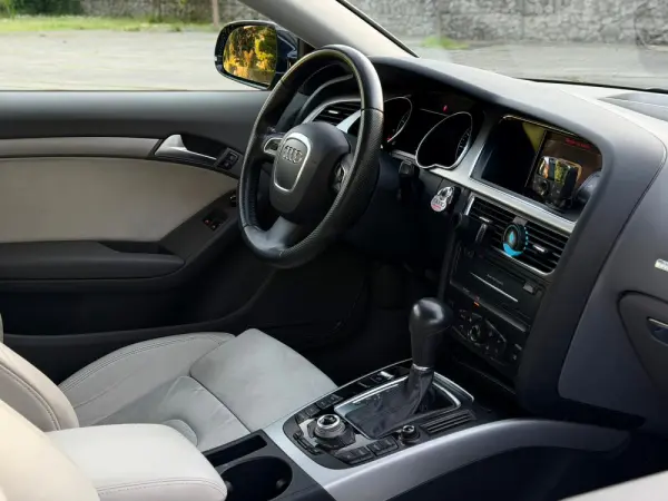 Audi A5 Advanced 16