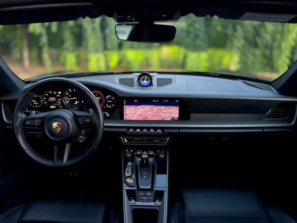 Porsche 911 (992) Carrera 4 PDK 21