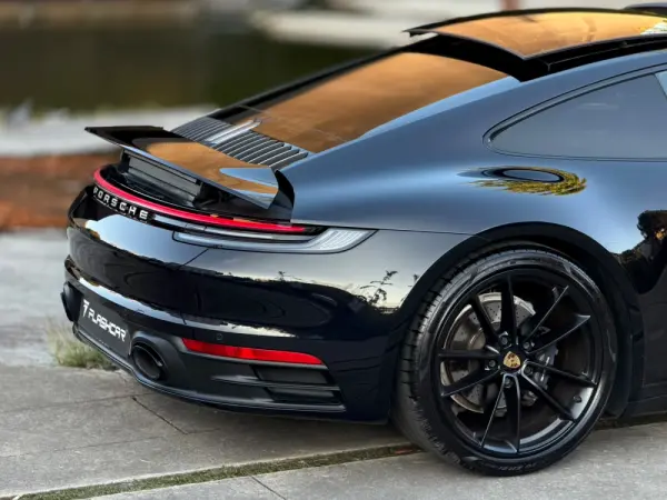 Porsche 911 (992) Carrera 4 PDK 63