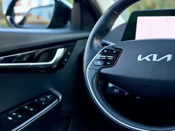 Kia EV6 77.4 kWh Tech 25