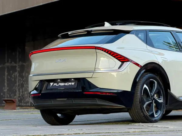 Kia EV6 77.40KWh Earth 27