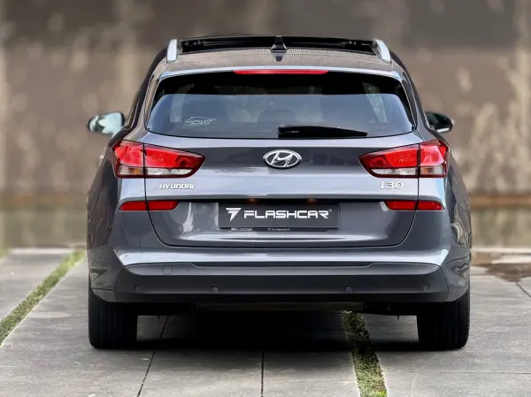 Hyundai i30 SW 1.6 CRDi Style+Navi 23