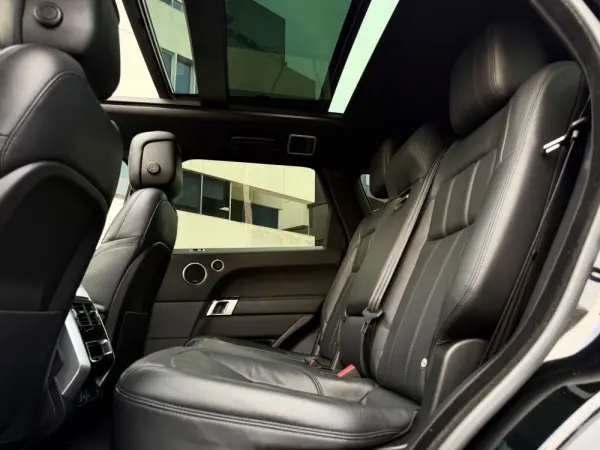 Land Rover Range Rover Sport 2.0 Si4 PHEV HSE Dynamic 14
