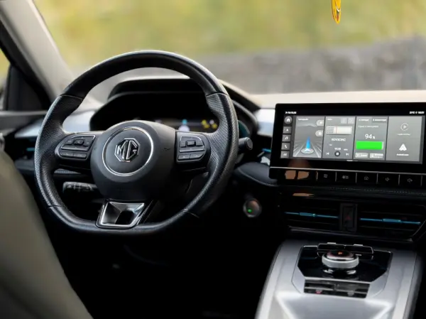 MG MG5 5 Standard Luxury 8