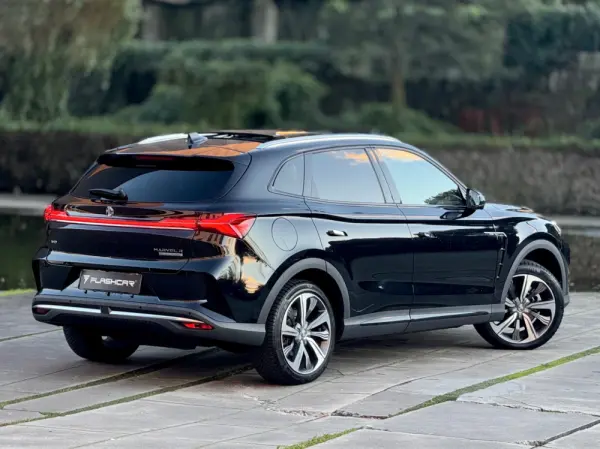 MG Marvel R 70 kWh AWD Performance 9