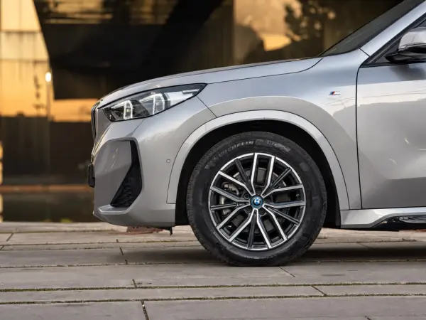 BMW iX1 xDrive30 Pack Desportivo M 20