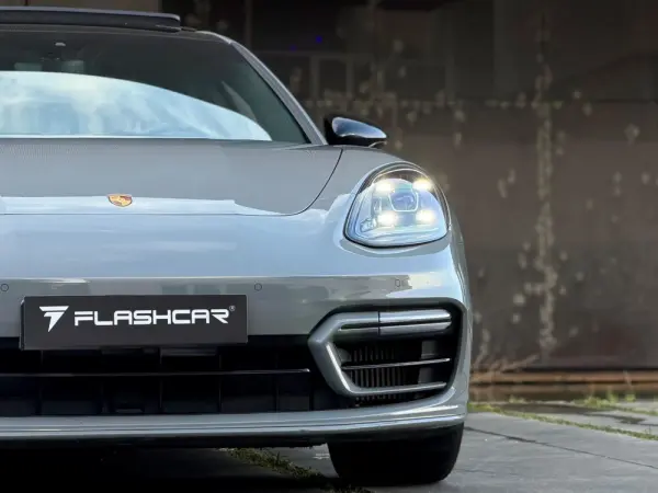 Porsche Panamera Platinum Edition 2