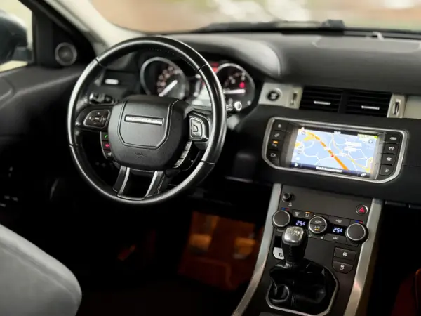 Land Rover Range Rover Evoque Dynamic 13