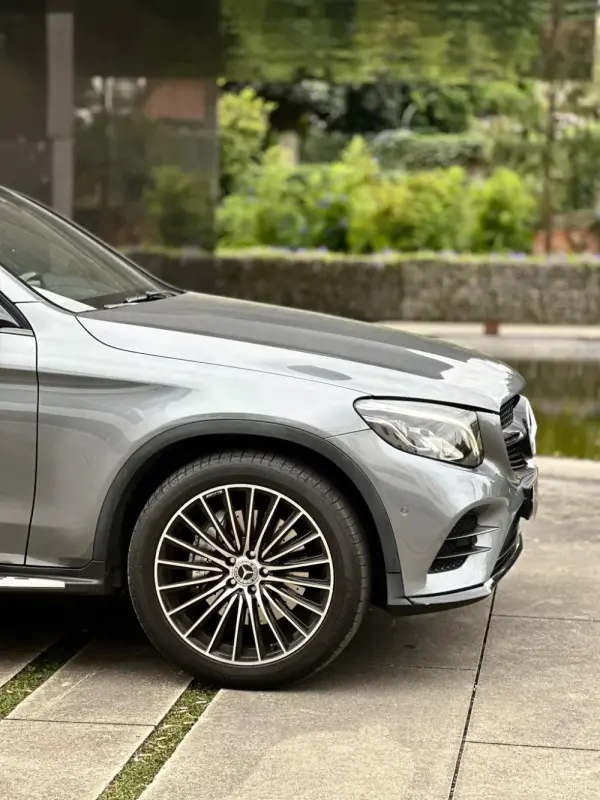 Mercedes-Benz GLC 250 d Coupé AMG Line 4-Matic 16