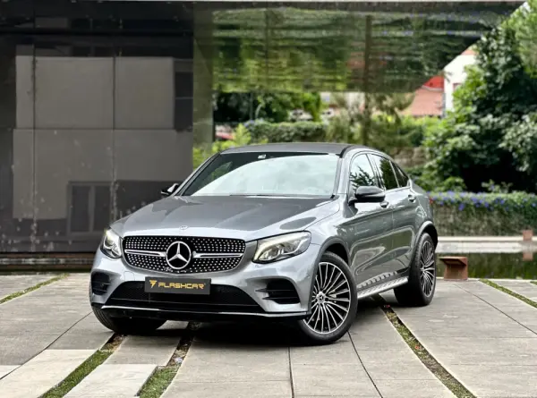 Mercedes-Benz GLC 250 d Coupé AMG Line 4-Matic 18
