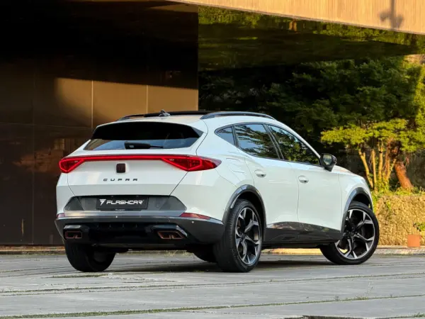 Cupra Formentor 1.4 e-Hybrid DSG VZ 35