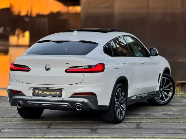 BMW X4 20 d xDrive xLine Pack M Auto 5