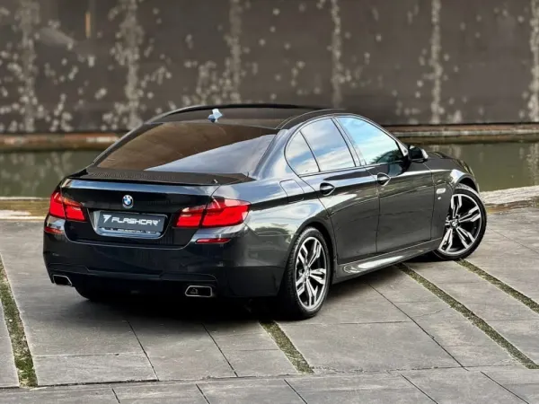 BMW 520 d Pack M Auto 3