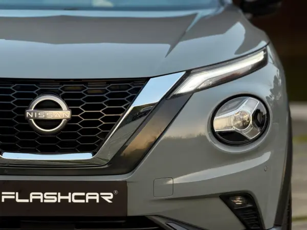 Nissan Juke 1.0 DIG-T N-Design Black 44