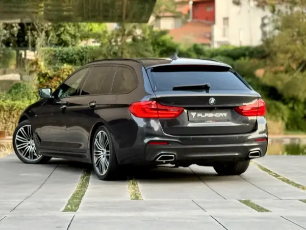 BMW 520 d Pack M Auto 31
