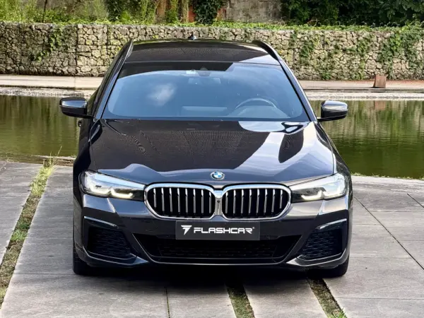 BMW 520 e Pack M 7
