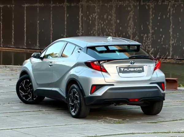 Toyota C-HR 1.8 Hybrid Exclusive 2
